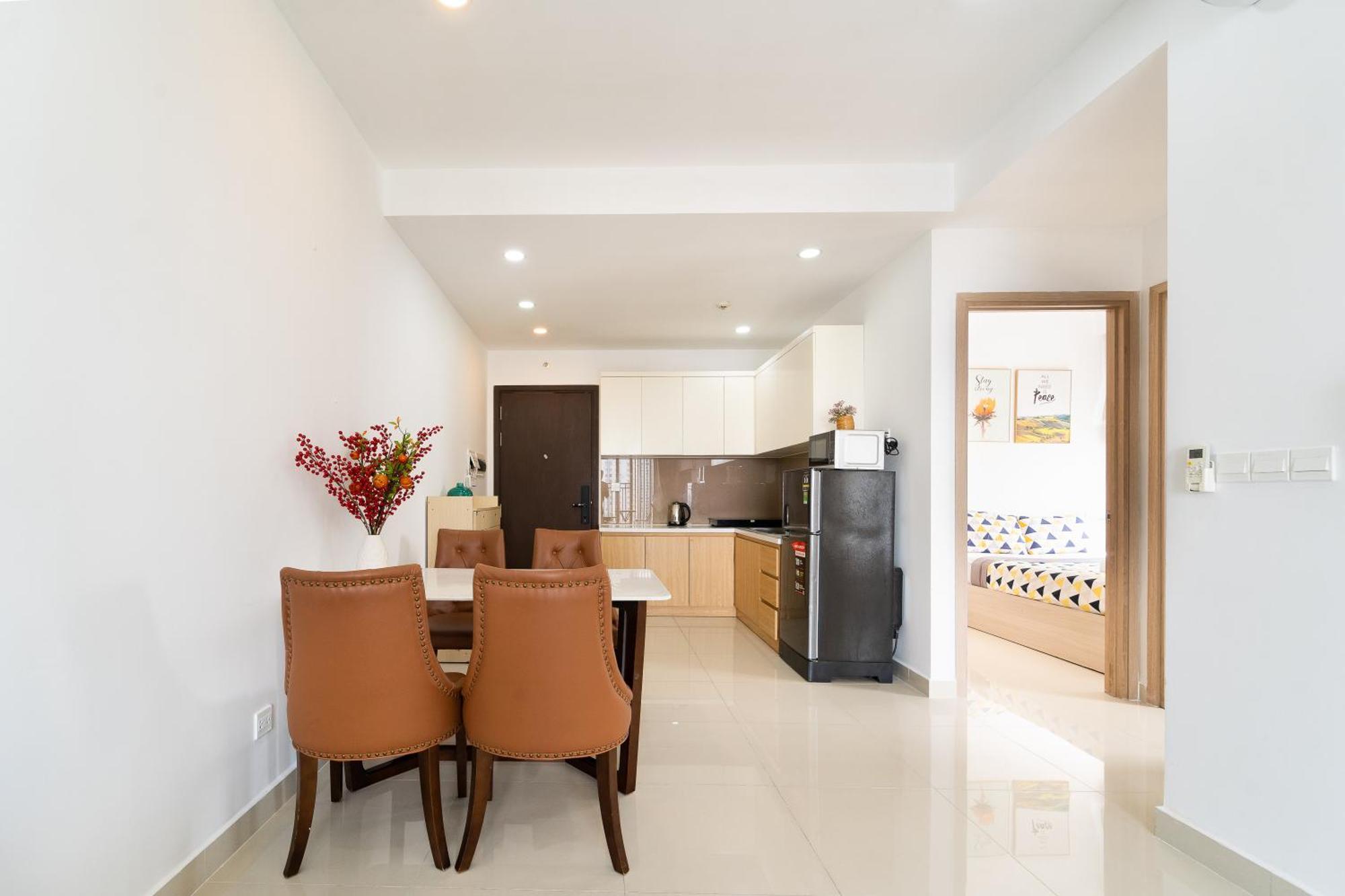 Căn hộ 2br Golden View Sunrise Cityview Hana's D7