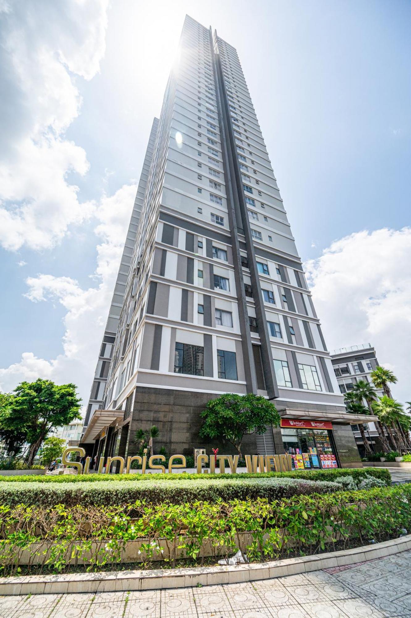 Căn hộ 2br Golden View Sunrise Cityview Hana's D7 *
